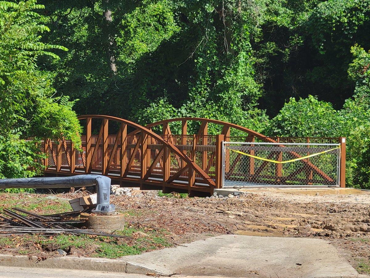Oh! In place, if still blocked off ... Greeneway bridge at Riverside Blvd.
