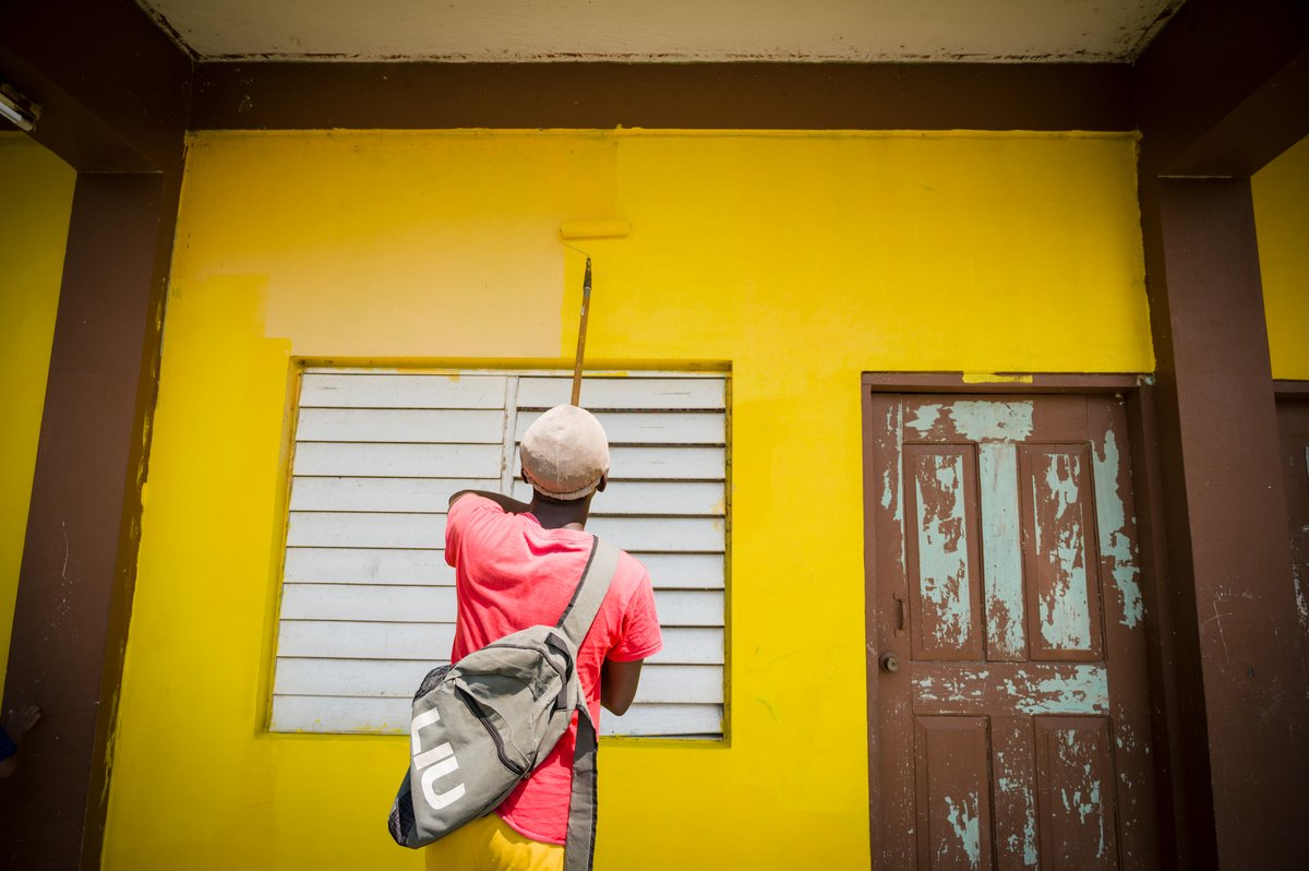 Weather it's painting nails or walls there's a verity of ways that you can make an impact on communities in need. To learn more about our mission trips click the link in our bio.

#missionstrips #hope #belize
