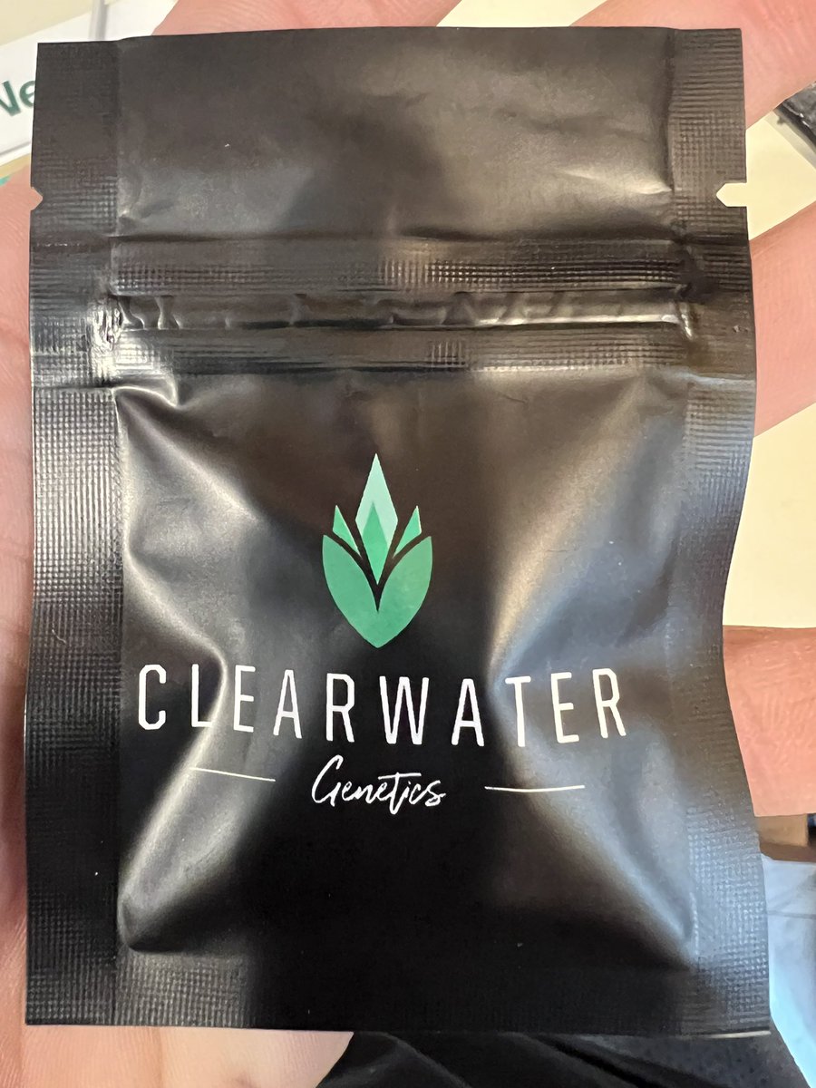 Gas_Mann420's tweet photo. New pick up π«π₯π₯π₯𧬠#ClearWater #Genetics #SpecimenX #CannabisCommunity #Femanized #Fire #Plants #Cannaland #WeedMob #DailyDose #Medical #Homegrown #Soil #Microbes #Veg #Bloom #Flower https://t.co/WiIPWA3PXN