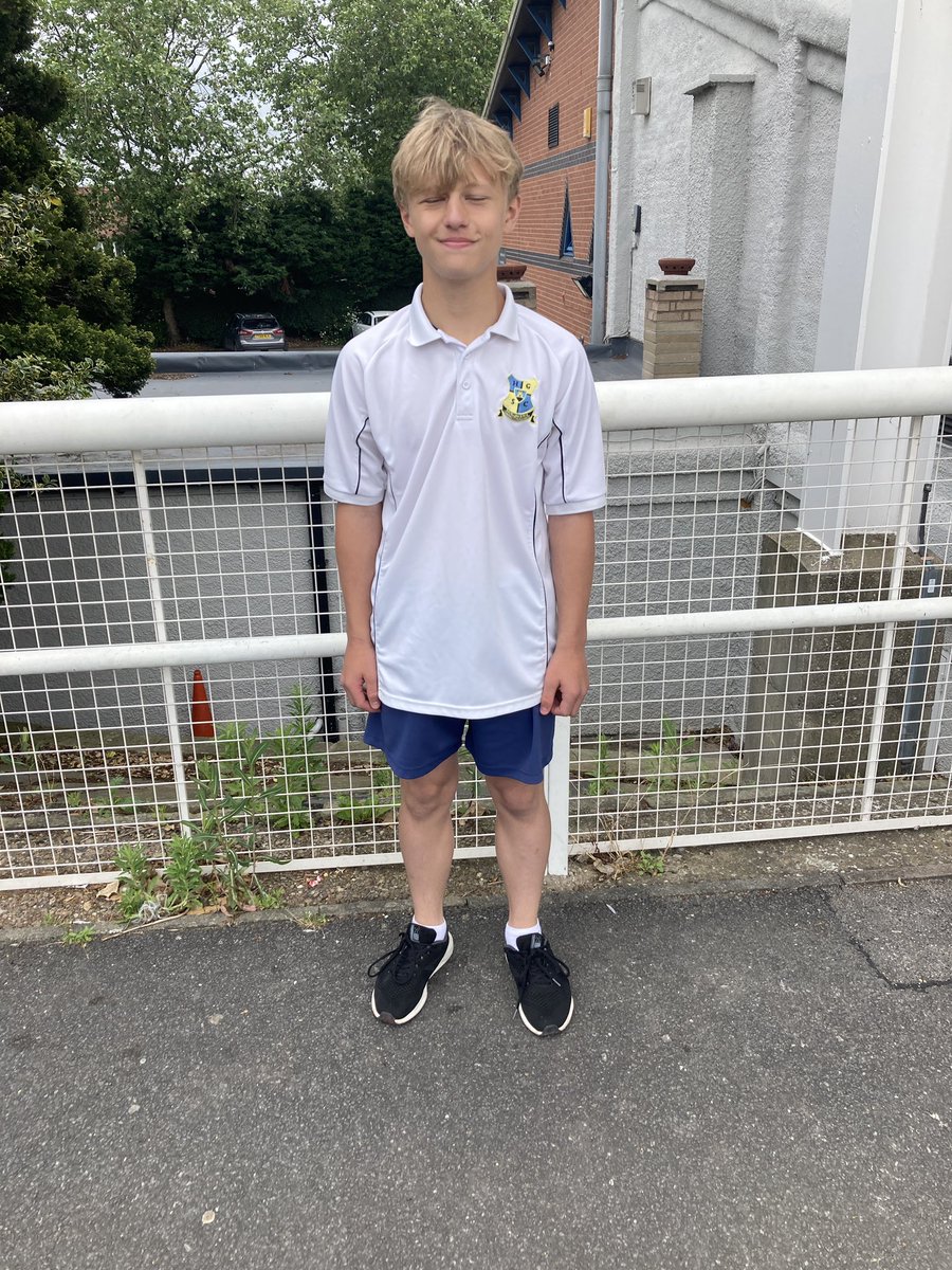 PeHgsc's tweet photo. Y8 Boys: 🥇 1500m 🥉100m and Discus! 🏃‍♂️A fantastic effort by all 👏👏#y8boys #districtathletics https://t.co/NkO0UfFqJR