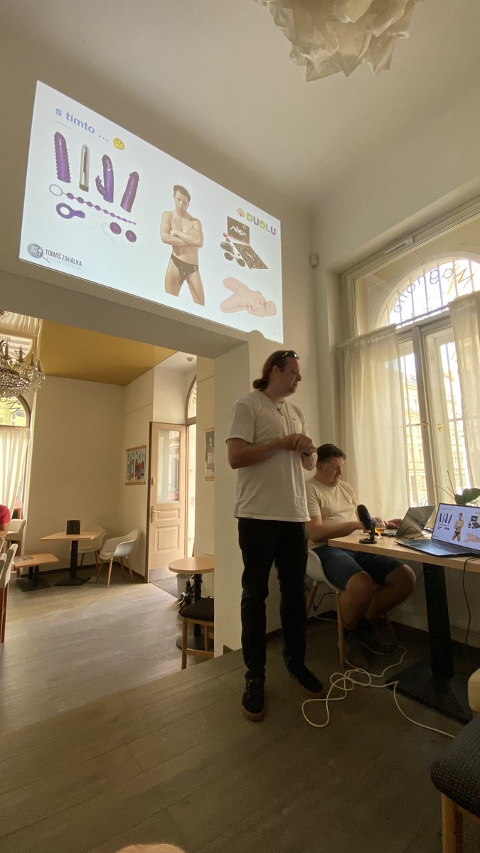 Opět na #SEOloger #nazivo, kde Tomas mluví o svém e-shopu s hračkami Dudlu.cz 🤷‍♀️