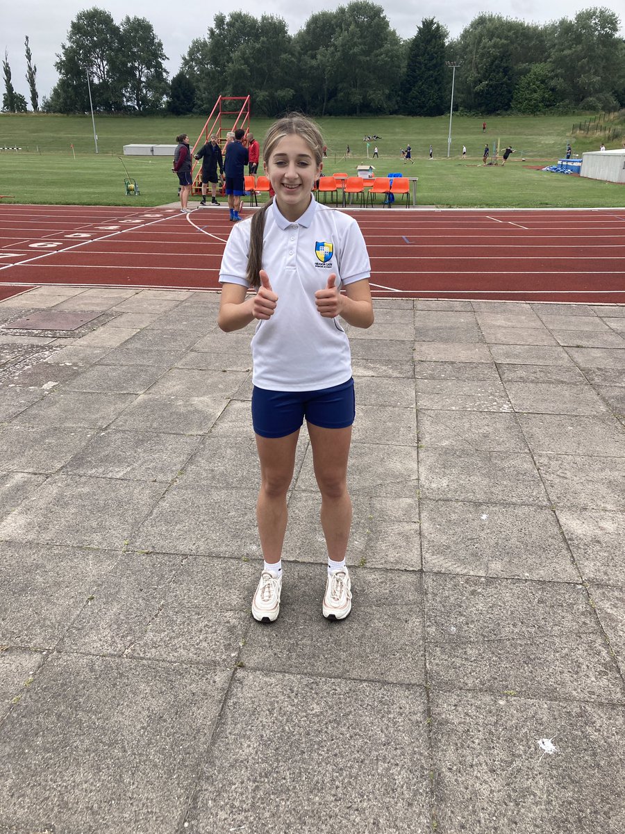 PeHgsc's tweet photo. Y9 Girls: 🥇 300m, discus and long jump 🥈Relay, Shot, Hurdles and 1500m🥉100m. A 2nd place finish in Amber Valley👏#thisgirlcan #districtathletics https://t.co/hDDhHuvu4V