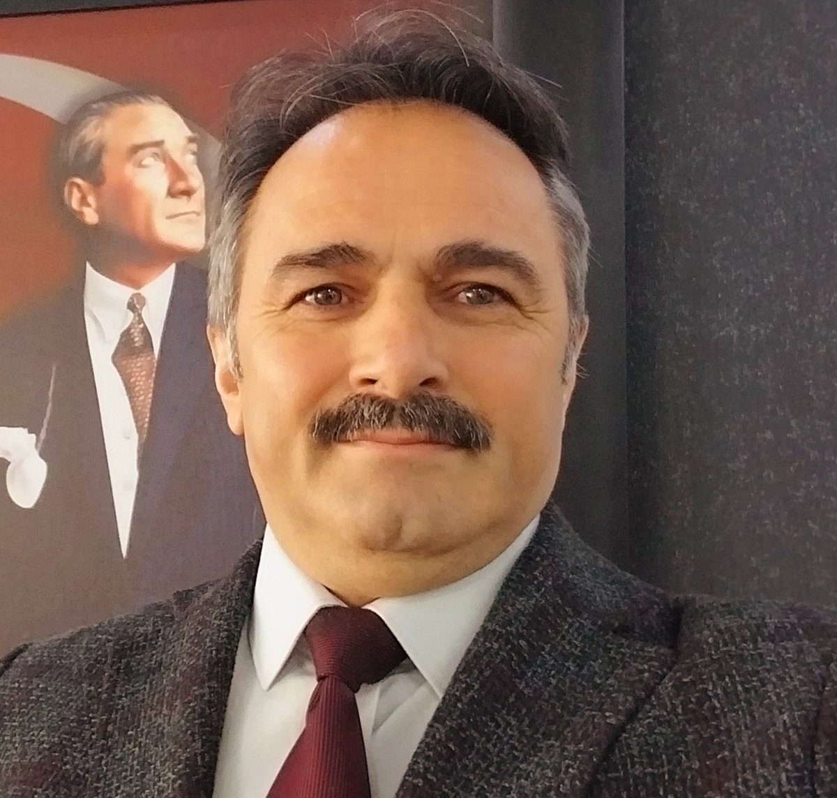 isaunel's tweet photo. Kurban Bayramınız mübarek olsun https://t.co/yHDOlikV0J