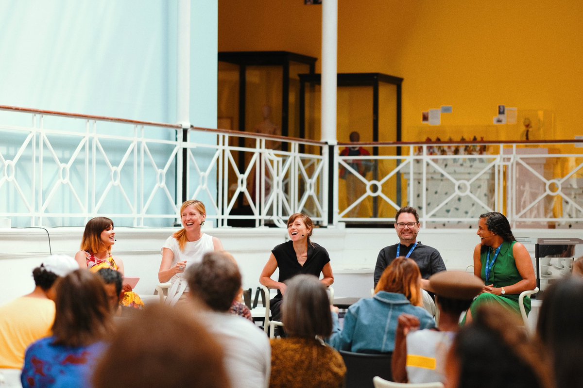 Lauren Layfield tweet media