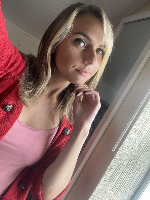 Two days of shooting with @MAFWorld @StrictlyGlamR so loads of new content to come of me in tights ,<a class="tags" target="_blank" title="On Twitter" href="/?out=eyJ0eXAiOiJKV1QiLCJhbGciOiJIUzUxMiJ9.eyJpYXQiOjE3MjI1Njg1NzEsImlzcyI6InR3cG9ybnN0YXJzLmNvbSIsIm5iZiI6MTcyMjU2ODU3MSwiZXhwIjoxNzU0MTA0NTcxLCJyZWRpcmVjdF91cmwiOiJodHRwczovL3R3aXR0ZXIuY29tL01BRldvcmxkIn0.LOlZRBZM-IIJVYIG64brbdKhWM4-8bRVtkHfKw5C-MQI4T0HxSQmnAzaw34k8N3BOC6Wf6LW5C0rjz8d4RRQig">@MAFWorld</a><a class="tags" target="_blank" title="On Twitter" href="/?out=eyJ0eXAiOiJKV1QiLCJhbGciOiJIUzUxMiJ9.eyJpYXQiOjE3MjI1Njg1NzEsImlzcyI6InR3cG9ybnN0YXJzLmNvbSIsIm5iZiI6MTcyMjU2ODU3MSwiZXhwIjoxNzU0MTA0NTcxLCJyZWRpcmVjdF91cmwiOiJodHRwczovL3R3aXR0ZXIuY29tL1N0cmljdGx5R2xhbVIifQ.irNy3aq6M58oBM3DM1wsbnQn-qxoeV9C7mo6mtgsZTev23Pxy4k6Gr-UHcBe1Ot7xlFN_WBjqXaLXyIol5vKlA">@StrictlyGlamR</a>