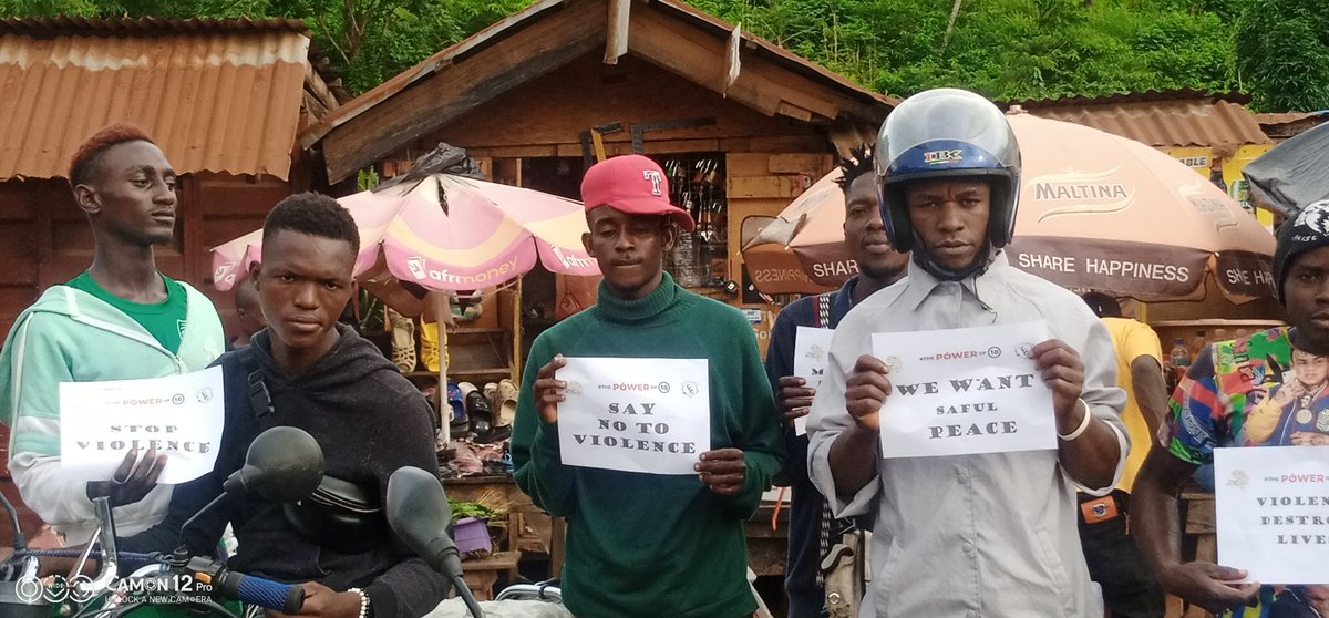 DeAlpheus's tweet photo. Amb. John AD
The Champion of #ThePowerOf18 Bo District, engaged some Youth Groups on Peace Messages (Car wash and okada riders) prior to the announcement of the final 2023 elections results.
@YIAGA, @CGGSierraLeone
@thepowerof18 https://t.co/0uVu8jlvPl