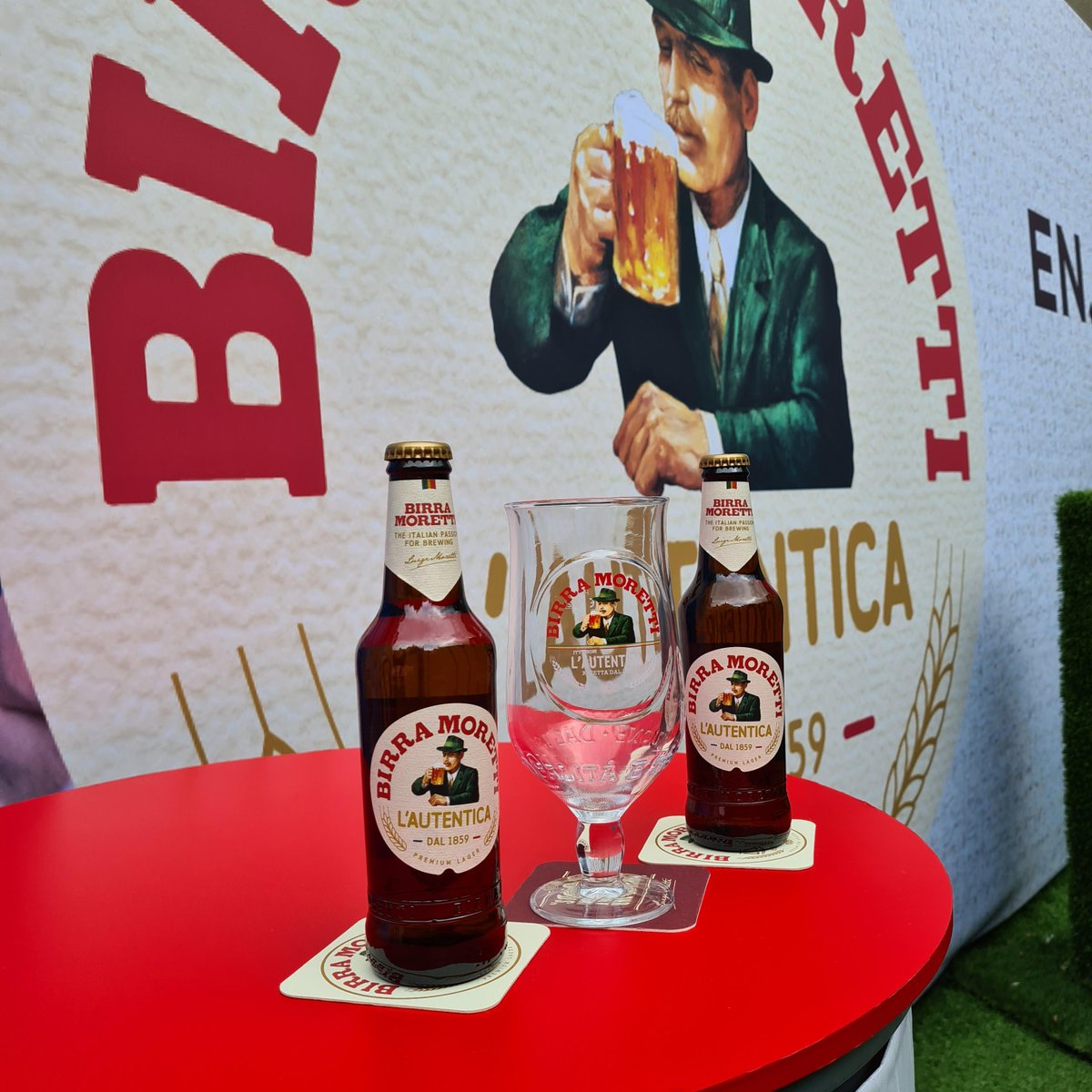 WalkerComm's tweet image. We were delighted to work with the @unitedwines team to execute the Ciao Bella-fast Birra Moretti Event last night🍺🇮🇹
Everyone enjoyed a taste of Italy with an unforgettable evening of Italian food, music, comedy, prizes &amp;amp; of course @BirraMorettiUK at The National Belfast.