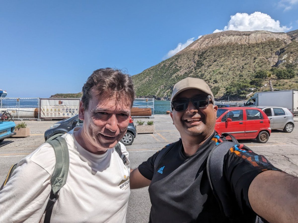 Met the legendary <a href="/PTenigma/">Paul Thompson</a> at the Neuro Summer School at #Lipari.