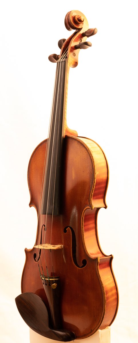 violinshoptampa's tweet photo. Kurt Gutter Markneukirchen Violin 1927 - Tonal Characteristics: Clear, clean, open and projecting sound similar to that of a Roth violin. #Violin #AllThings #ClassicalStrings #ViolinShopTampa
Suitable for Advancing to Professional players. https://t.co/D6zdwo27Am https://t.co/l0dIIgB9C1