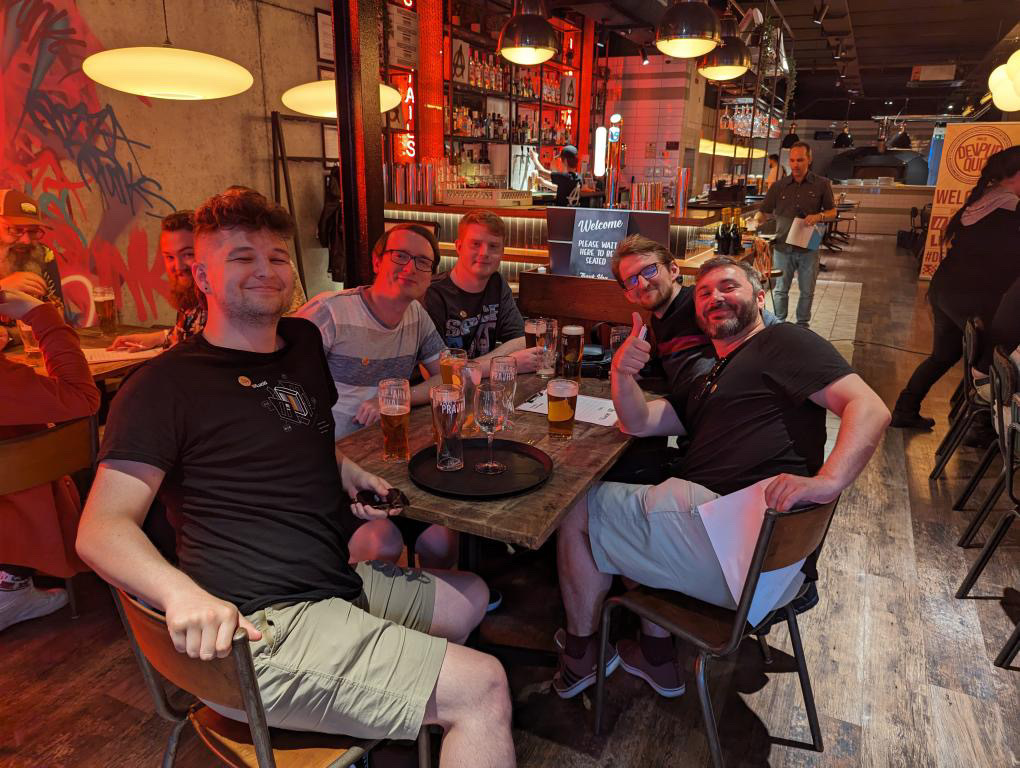 LucidGamesLtd's tweet photo. Team Lucid had THE BEST time at last week's Dev Pub Quiz!

Huge thank you to everyone involved, including the fantastic @PizzaPunksUK🍕

Congratulations to the winning team! You did us proud! 🤓 🏆

#gamedev #quiz #team https://t.co/0Ex5pQKevm