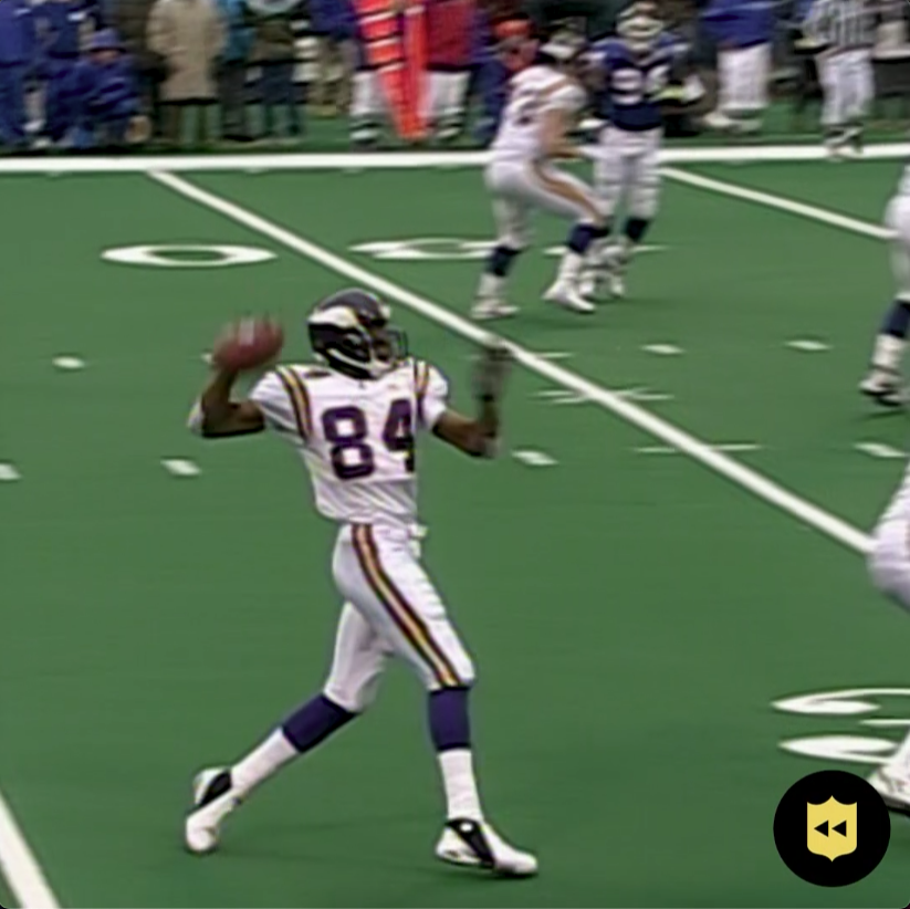 RT @DraftKings: Reminiscing about the times Randy Moss turned into a QB and threw 2 touchdowns.

https://t.co/JdJnsiDV6Q