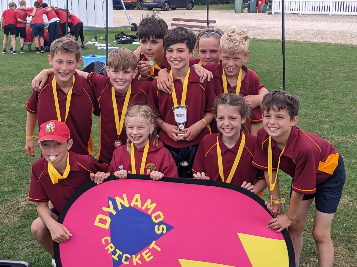 _MrColes's tweet photo. Could not be prouder of this outstanding group! Their enthusiasm, teamwork and support for each other was quite a thing to behold today. @DynamosCricket North Wilts champions 🏏!! @MrsBoddingtonQC and I will remember today for a long time. Congratulations @QueensCrescent! https://t.co/JUqzizR5u3