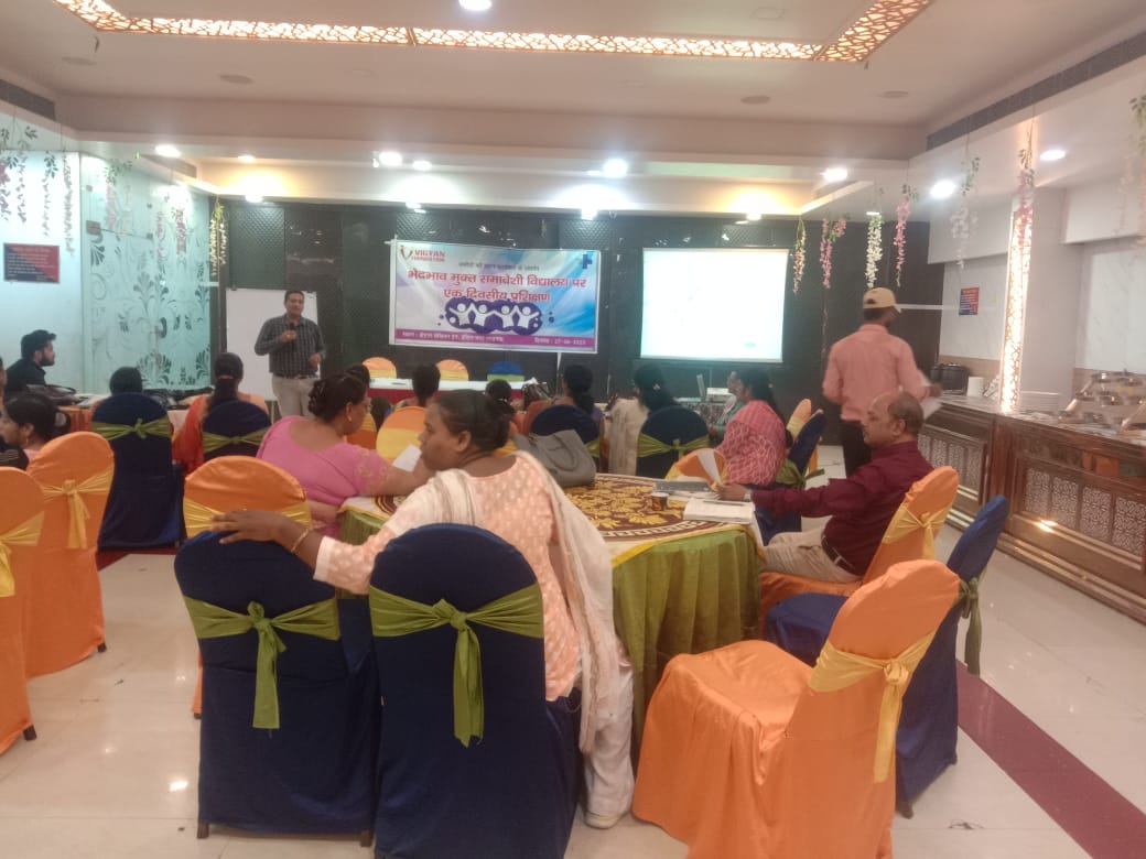 Vigyan Foundation (@vigyanf) on Twitter photo An inclusive &child-friendly environment for children was the focus of a discussion meeting organized by <a href="/VigyanF/">Vigyan Foundation</a> wherein govt teachers participated to explore ways of creating such an environment.A big thank u to all the teachers for participating in discussion.<a href="/IamSandeepKhare/">Sandeep Khare</a> An inclusive &child-friendly environment for children was the focus of a discussion meeting organized by <a href="/VigyanF/">Vigyan Foundation</a> wherein govt teachers participated to explore ways of creating such an environment.A big thank u to all the teachers for participating in discussion.<a href="/IamSandeepKhare/">Sandeep Khare</a>
