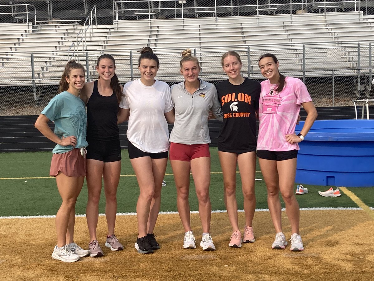 Brent Sands (@brentsands1) on Twitter photo Chance to help <a href="/ErinKerkhoff/">Erin Kerkhoff</a> with last workout b4 heading to Paris for World Championships! Not a shabby group at the track today-Stahle, Federspiel, Holtkamp, Kerkhoff, Williams, Hoeper. 24 state titles between this crew! Good Luck Erin! #solonstrong <a href="/MikeJaytrackxc/">Mike JayTrackXC</a> <a href="/solongtf/">Solon Girls Track and Field</a> Chance to help <a href="/ErinKerkhoff/">Erin Kerkhoff</a> with last workout b4 heading to Paris for World Championships! Not a shabby group at the track today-Stahle, Federspiel, Holtkamp, Kerkhoff, Williams, Hoeper. 24 state titles between this crew! Good Luck Erin! #solonstrong <a href="/MikeJaytrackxc/">Mike JayTrackXC</a> <a href="/solongtf/">Solon Girls Track and Field</a>