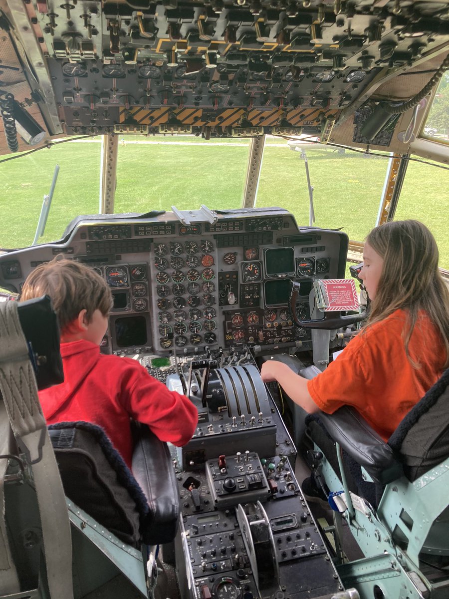 MsBickerstaffe's tweet photo. Ending our year with a trip to the National Air Force Museum of Canada ✈️🇨🇦 Loved the experiential learning as part of the Prepare for Take Off Program @alcdsb_shrb @MeesonAlexa https://t.co/1akj8dnJPf