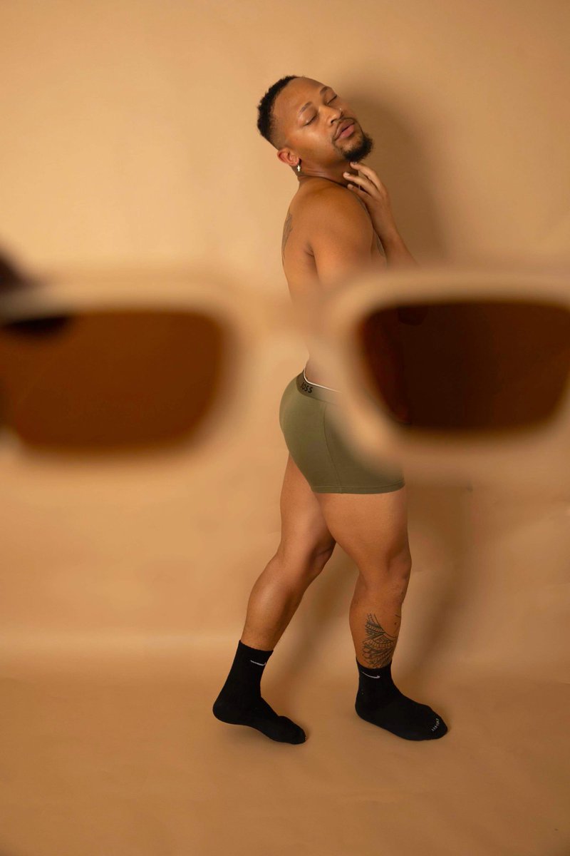 DevvB__'s tweet image. 25… year of the BOSS! ✨

#happybirthdaytome ♋️