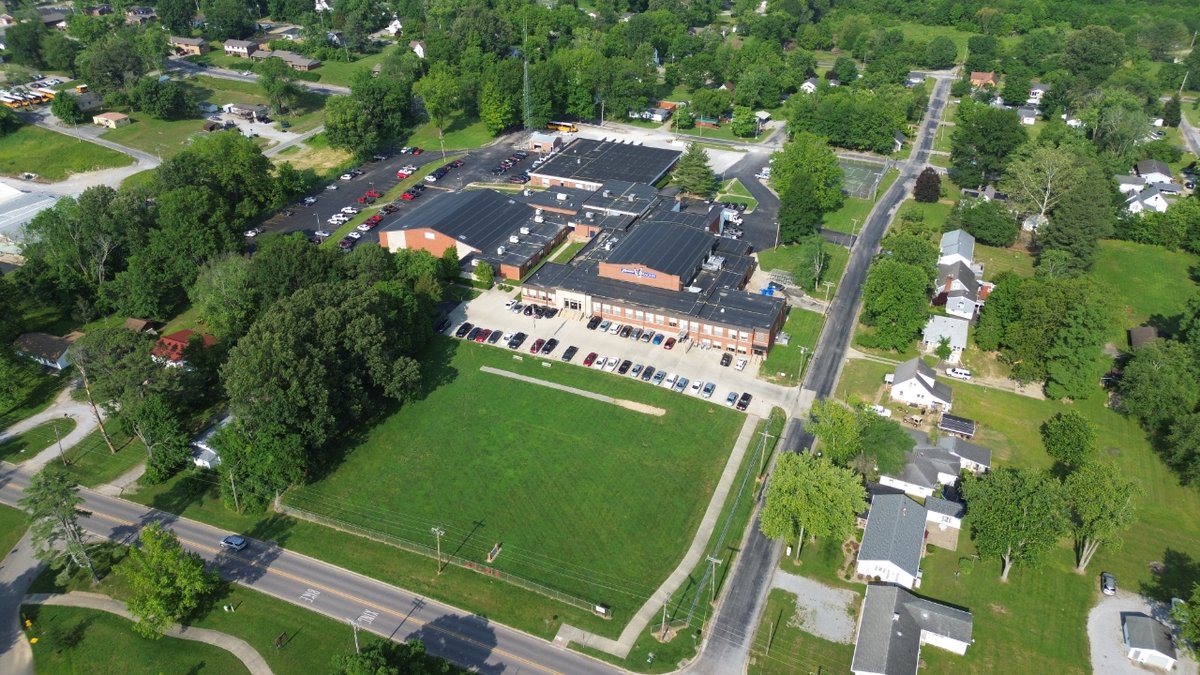 Vienna High School tweet media