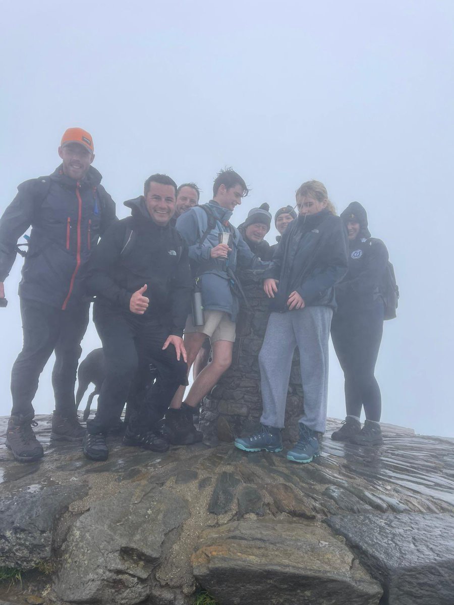 Well done to our very own Graham McCourt & @dredvers for climbing Snowden today with the team from @CheltenhamRaces to raise money for @Racingwelfare and celebrate 100 years of the Cheltenham Gold Cup (which Graham won on Norton’s Coin in 1990!) 

➡️ justgiving.com/fundraising/go…