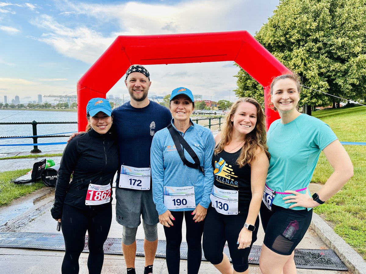 GO TEAM HALLORAN! Some of our early bird teammates ran the Medical Heroes Appreciation 5K Run & Walk this morning as part of #DIA2023. Look at those #damngoodrunners 💪