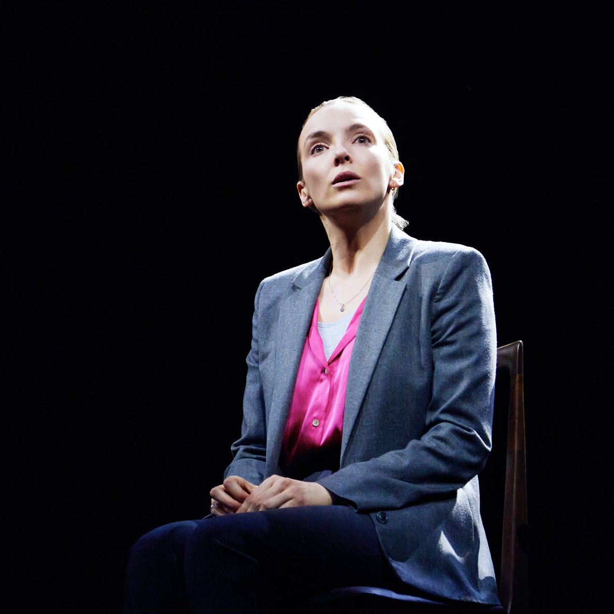 Here’s two ways you can still get tickets to see #JodieComer in #PrimaFaciePlay.

🎟️ Rush seats released at 10am each morning at the Box Office

🎟️ Ask at Box Office for any returns in the cancellation line, until the performance starts each night

Do ask! Don’t miss out!