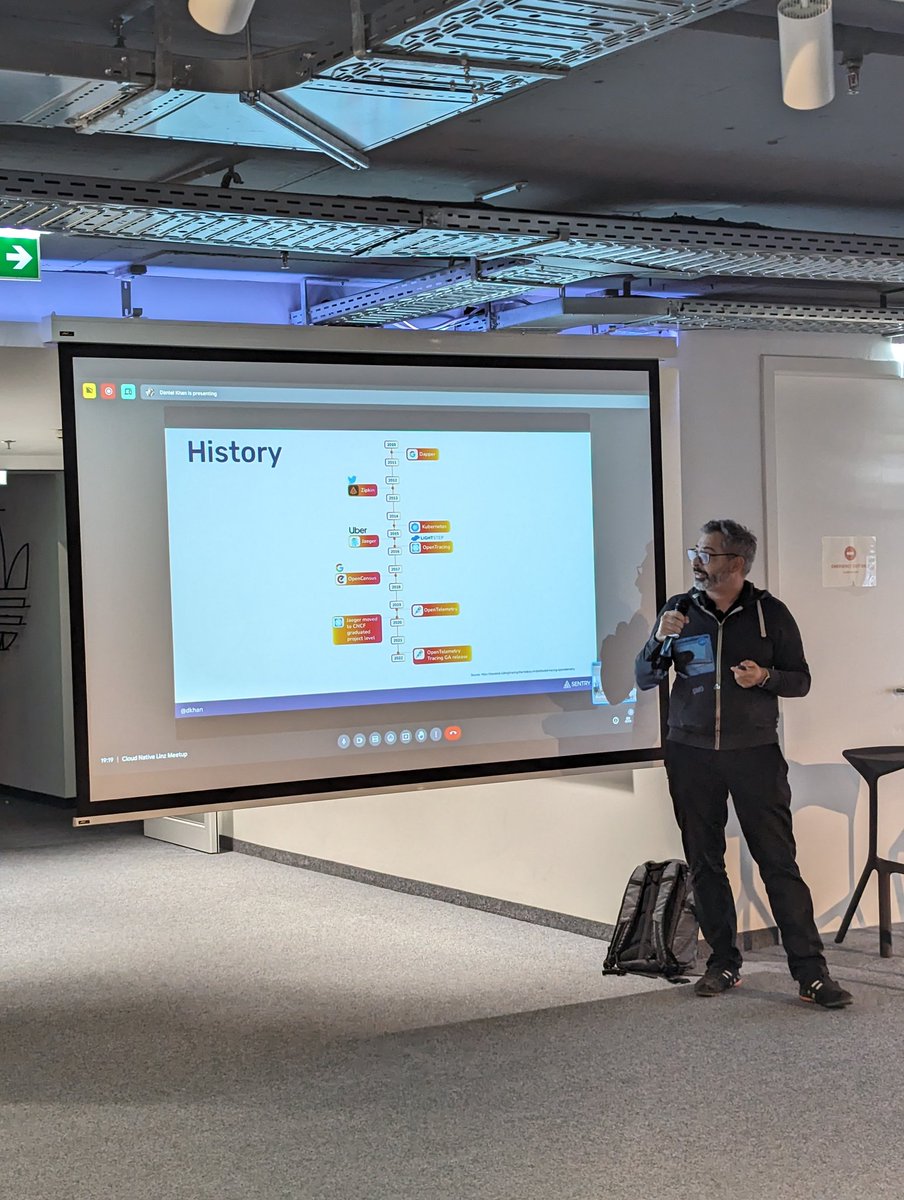 We have a full house today for our Cloud Native Meetup with fantastic talks from Alexander and Daniel