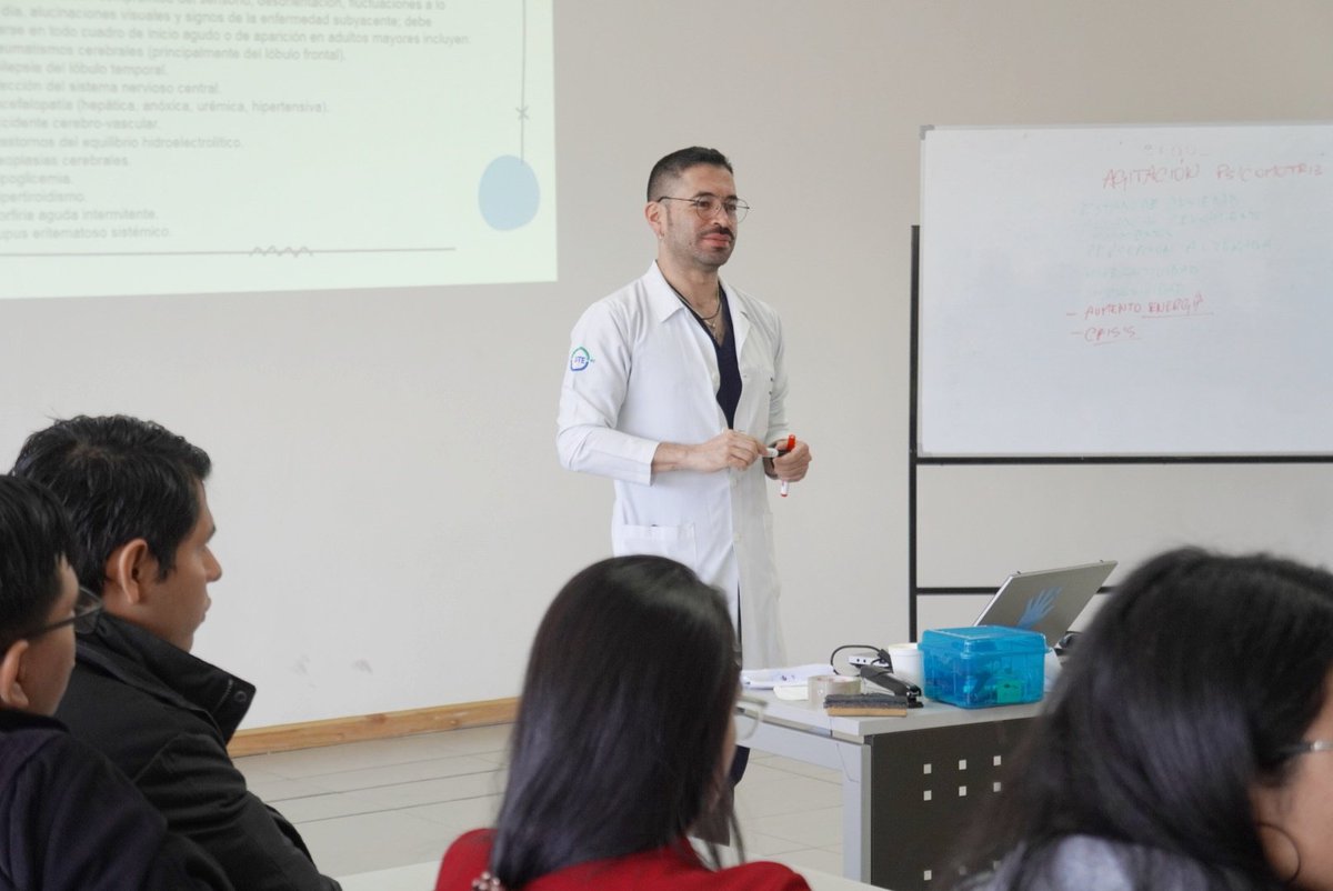caaesanlazaro's tweet photo. Octavio Ortiz M. E. de psiquiatría del #CAAESanLázaro de @Salud_Ec realizó el taller sobre agitación psicomotriz en discapacidades y por consecuencia de adicciones dirigido al personal de centros diurnos para personas con discapacidad de entidades cooperantes del #MIESS https://t.co/QLXG25iEfd