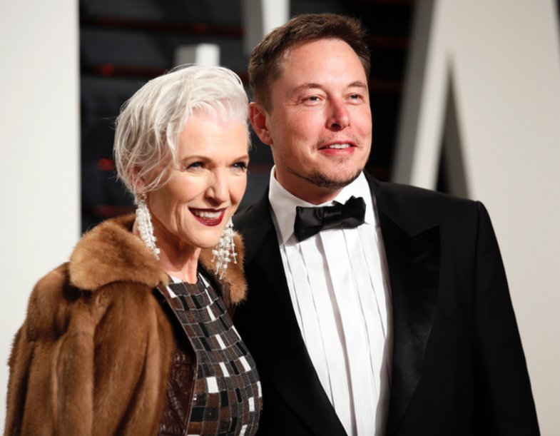 TheÐogeGlory tweet media