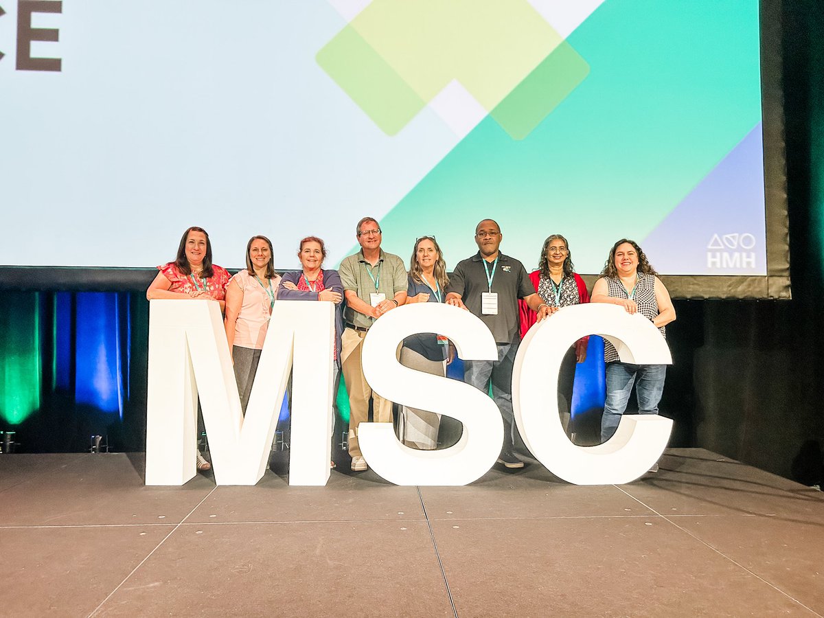 Pine Ridge is having a blast learning at the Model Schools Conference! We also took some time to create bagged meals with <a href="/KidsMealsInc/">Kids Meals🍎</a>. <a href="/PineRidgeHS/">Pine Ridge HS</a> #msc2023