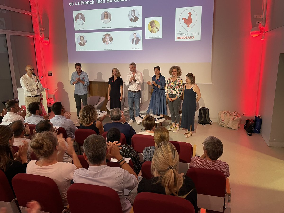 FrenchTechBdx's tweet photo. 🔴 Assemblée Générale Ordinaire 

Nous voulions remercier notre board pour tout le travail effectué durant ces dernières années 🙏

Alors un grand MERCI à Cyril Texier, @go_dore, @GSpriiks, @HannahBrk, @hdesliens, @tehtris_elena et @julienanselme_👏 https://t.co/bLBjbzeJ09