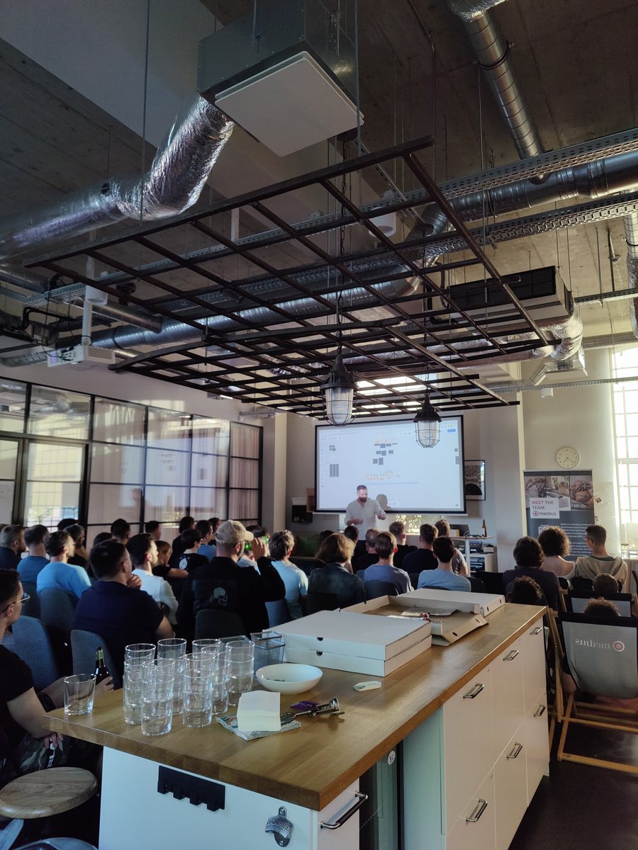 Piotr Wyczesany (@pwyczes) on Twitter photo <a href="/JakubPilimon/">Jakub Pilimon</a> talks about what is important in #DDDesign . And he nailed it during <a href="/dddkrk/">DDDesign Kraków</a> meetup. <a href="/JakubPilimon/">Jakub Pilimon</a> talks about what is important in #DDDesign . And he nailed it during <a href="/dddkrk/">DDDesign Kraków</a> meetup.