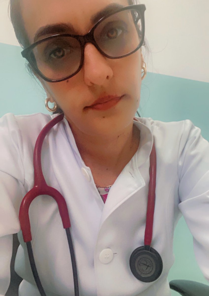 yardas04's tweet photo. Esperando por los pacientes llegar y pensando en la renovación del Ciclo 20 dl Mais Médico..Será posible ???🤔🤔🤔 @nisia_trindade @dr_nesio @LulaOficial @danieldayan94 https://t.co/jsdjsmN0Aw