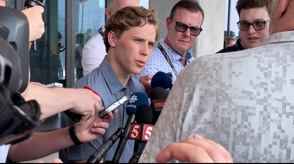 Halfwall Hockey on Twitter "Media scrums and interviews"