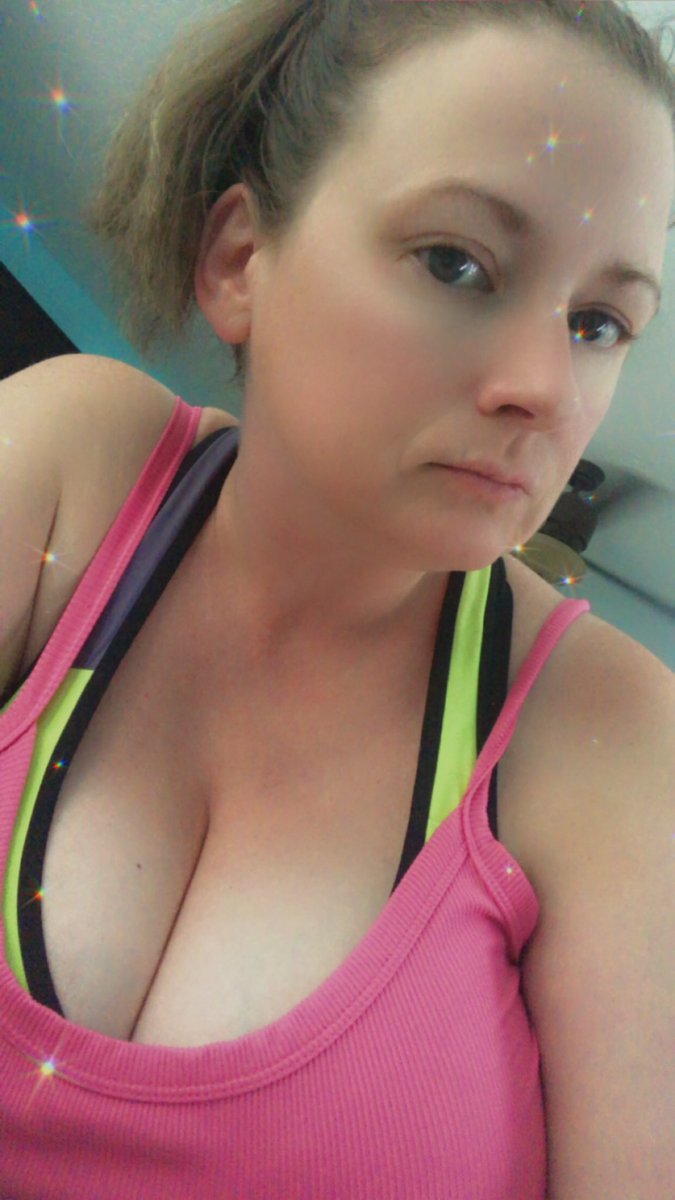 GoddessSquish's tweet photo. I need tributes from paypigs. Findom goddess paypig https://t.co/K0H9jEs9Tk