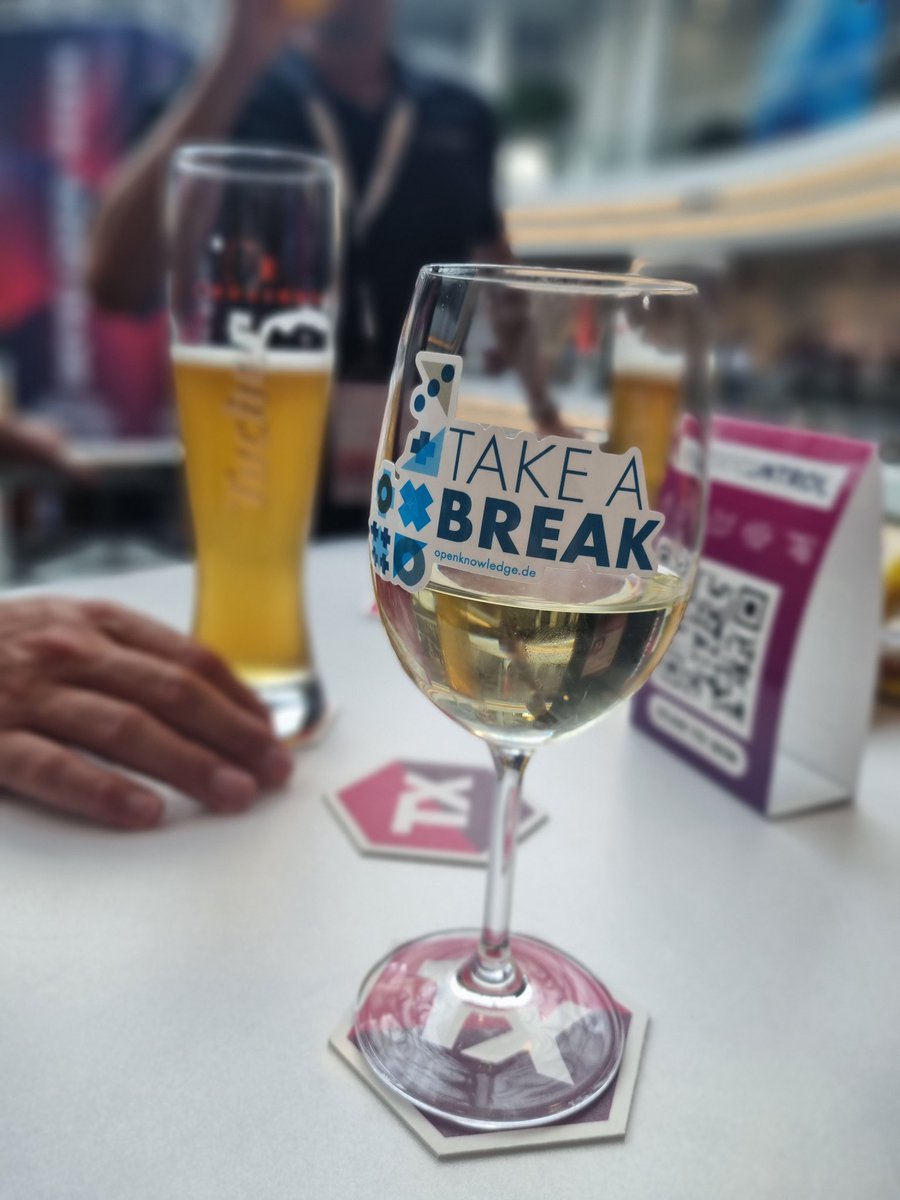 Und das get together auf der <a href="/developer_week/">Developer Week</a> startet #dwx23