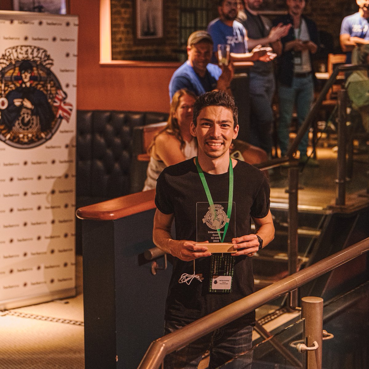 HackerOne tweet media