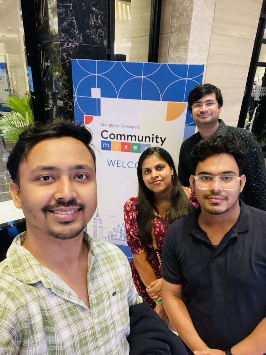 indranildutta06's tweet image. @googledevs Community Mixer 2023

Many nooglers and techies got together for a meetup to discuss on new Google technologies and network in between.

Amused to meet @tripathiuttam, Google again after ICS 2023.

@GoogleDevsIN 

#communitymixer #googlefordevs #google
