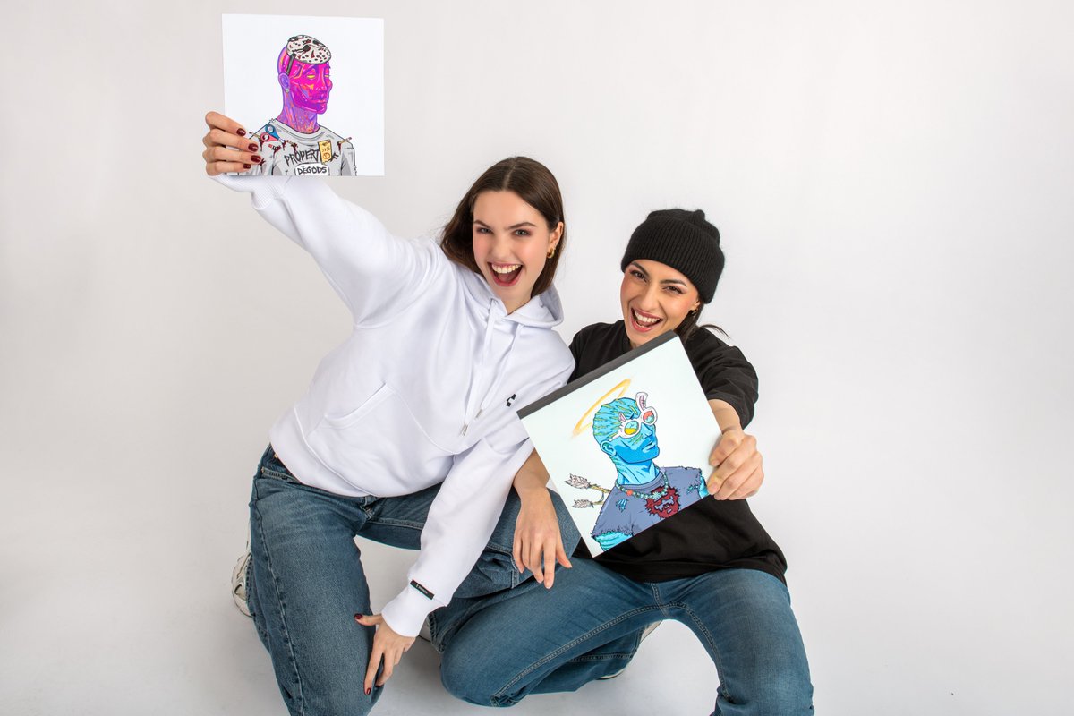 Richon_io's tweet photo. Your blockchain, your clothing, and your personal style. On the Ethereum and Solana blockchains, join Richon to design one-of-a-kind, individualized clothes.

#ethicalfashion #environment #sustainability #fashion #blockchain #personalization #nfts #Web3 https://t.co/9DaTplsaH2