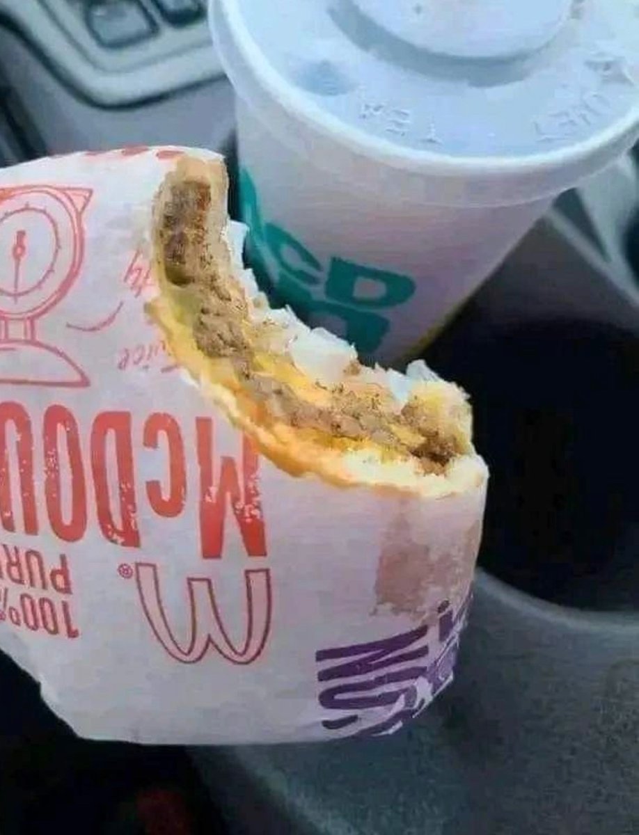 TWI_Lifestyle's tweet photo. so do you guys eat your mcdonalds with or without the wrap? https://t.co/IVL6czo1k4