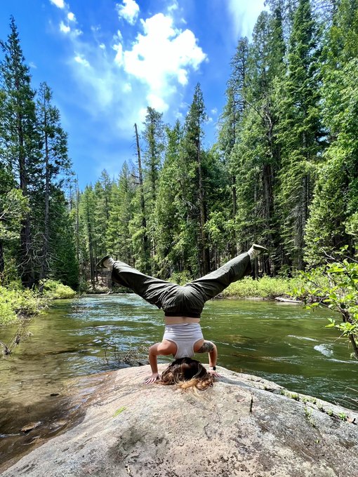 turned 30 alone in the woods this weekend 🌿🌲 https://t.co/KiUwxQ96sW<a href="/tag/onlyfans"class="tags"><span>#onlyfans</span></a>