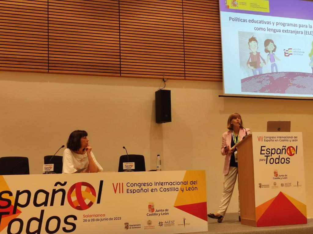 AccEducativaExt's tweet image. Políticas y programas educativos de la UAEE. Congreso Internacional Español para todos en Salamanca #españolparatodos