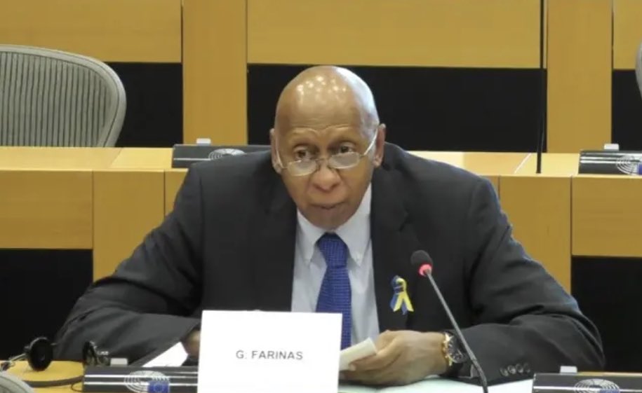 <a href="/cocofarinas/">Guillermo Fariñas</a> a marcado un antes y un después en la lucha por la libertad de #Cuba, siendo un punto esencial en la liberación de los presos de la primavera negra. 
Hoy el premio Sajarov está en huelga de hambre exigiendo la libertad de todos los presos políticos nuevamente.
Me