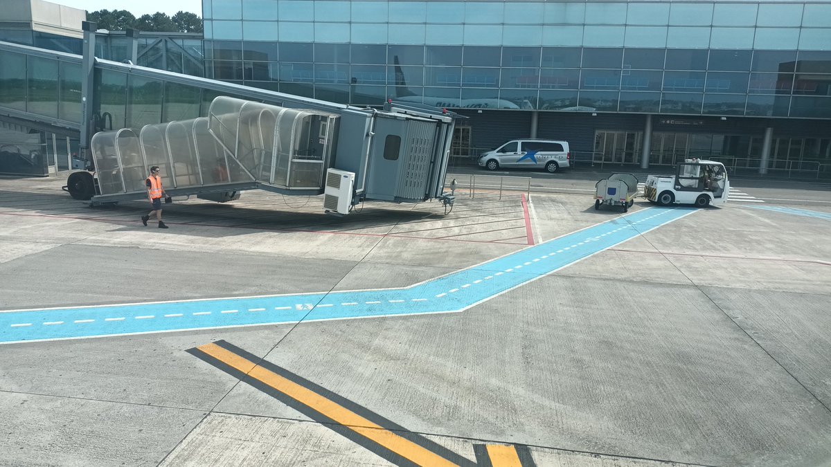 Lo de las pasarelas de Santander es de risa...