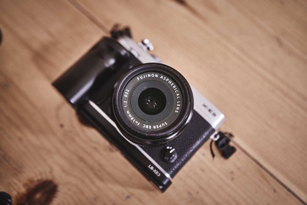 michaschmidt's tweet image. ready to roll… ✌🏻😎 #Documentary #SonyA7sIII #Sigma24mm #ZeissBatis85mm #Zeiss1635mm #FujiFilmXE3