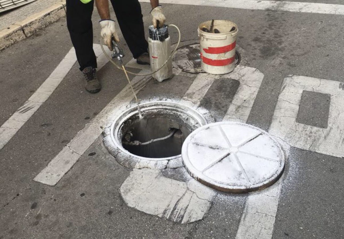 L'Ajuntament d'Algemesí inicia el tractament intensiu de fumigació de panderoles, insectes i rosegadors en tota la ciutat. Es repetirà cada quinzena en les zones de major incidència. Les incidències es poden comunicar en lineaverdealgemesi.com i al tel. 96 201 90 00