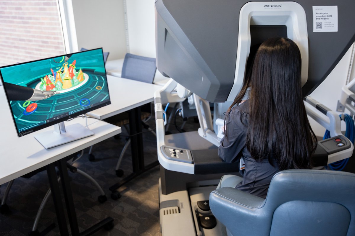 Surgical interns getting hands-on training with the da Vinci Robotic System from the amazing <a href="/BrianMitzman/">Brian Mitzman</a>.