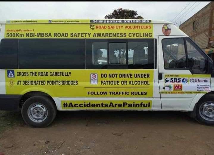roadsvolunteer's tweet image. Always appreciate those who serve,it calls for sacrifice #AccidentsArePainful #SupportRoadSafety #MakeDrivingFun @StJohnKenya @RescueByFlare @KeNHAKenya @KURAroads @Ma3Route @loddca @NPSOfficial_KE @ntsa_kenya @TransportKE @MsaCrimeAlerts @KeRRA_Ke @sikikasafety @PRSA_Roadsafety
