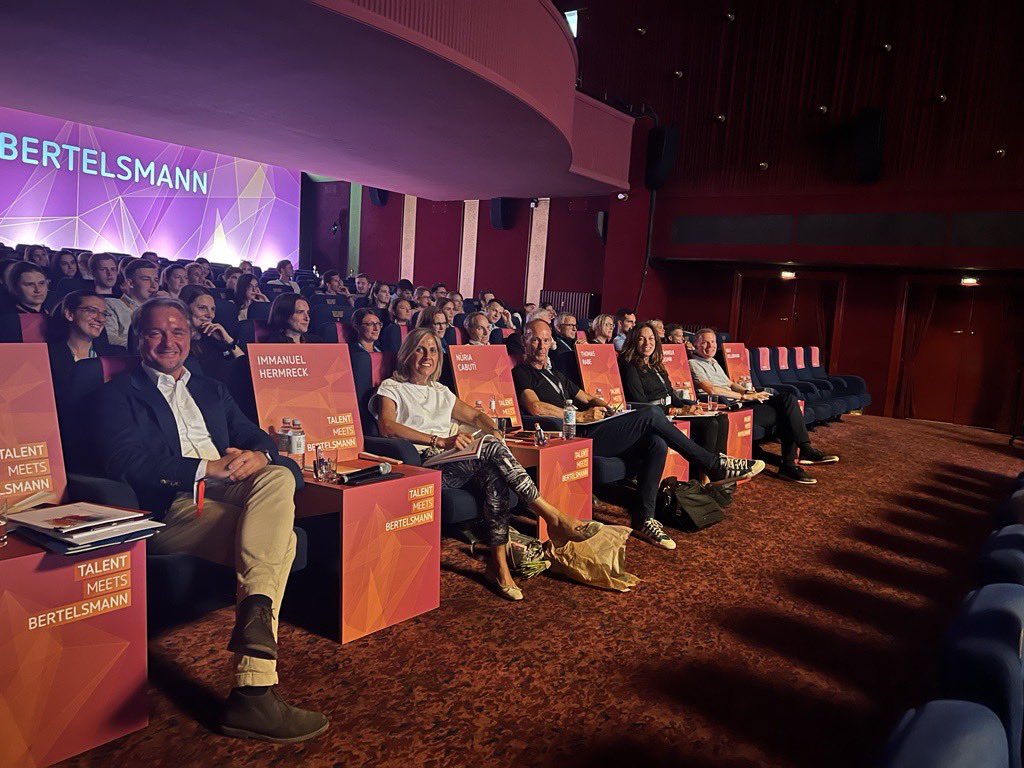Bertelsmann is networking with top students from all over Europe - The 15th edition of Talent Meets Bertelsmann. Our panel of judges and I look forward to welcoming many young people. This year, the focus is on AI-based business models - I'm excited to see the innovative concepts