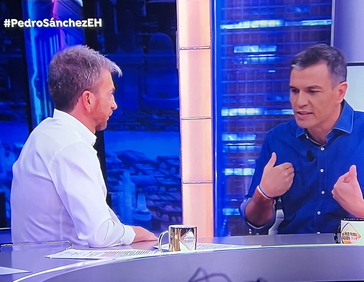 -Presidente si ud. gobierna habrá referéndum en Cataluña??. 
-La constitución no lo permite.
Tras esta respuesta de pinocho <a href="/sanchezcastejon/">Pedro Sánchez</a> , me queda claro que lo habrá si le sirve para gobernar con sus pactos y cambios de pensamiento.