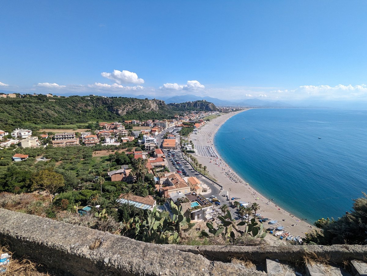MarcoMeschis's tweet image. Some terracy pics from today. #Quaternary. #MarineTerraces.