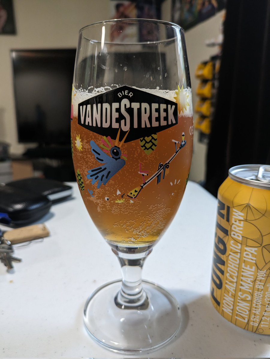 AFBeerExplorer's tweet photo. The @vandeStreekbier playground glass looks even better with a beer in.  Sadly not got any playground but this @fungtn lions mane ipa from the @afbeerclub box makes a good substitute. https://t.co/wHqcssz6kw